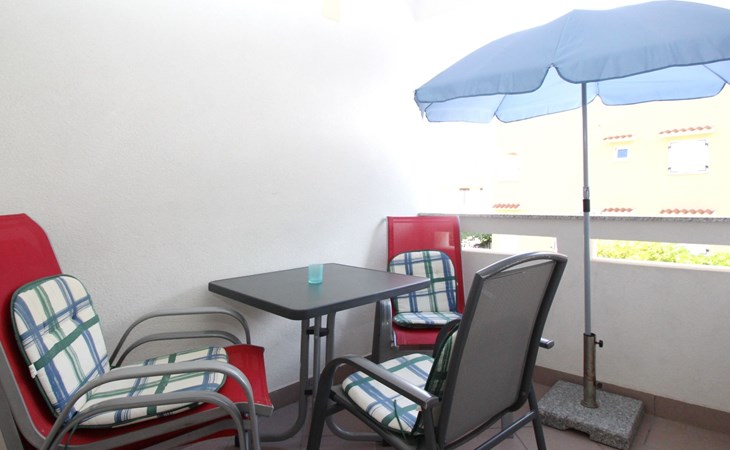 Appartement in Baška mit Eigenem Balkon 1