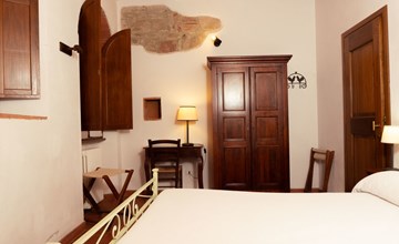 Filippo' Ferienwohnung mit Schwimmbad 2