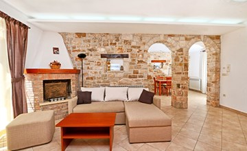 Petrović (KST250) 2