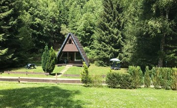 mit Garten, Grill und Terrasse 3