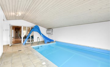 Lovely home in Hvide Sande with sauna 2