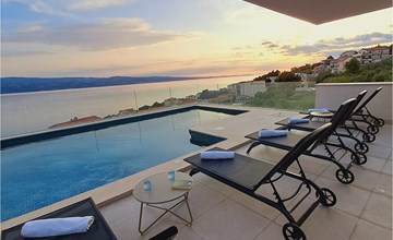 2 bedroom stunning apartment in Stanici 2