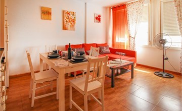 Pet friendly apartment in Torremolinos 2