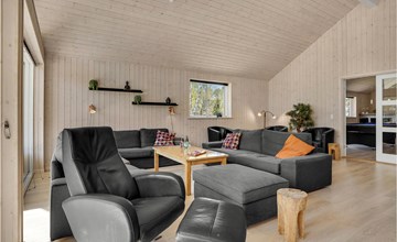 Cozy home in Vig with kitchen 3
