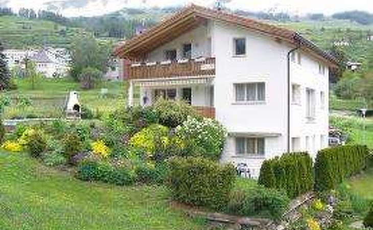 Holiday apartment Chasa Schmidt 1