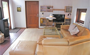 Nice home in Nexø with kitchen 2