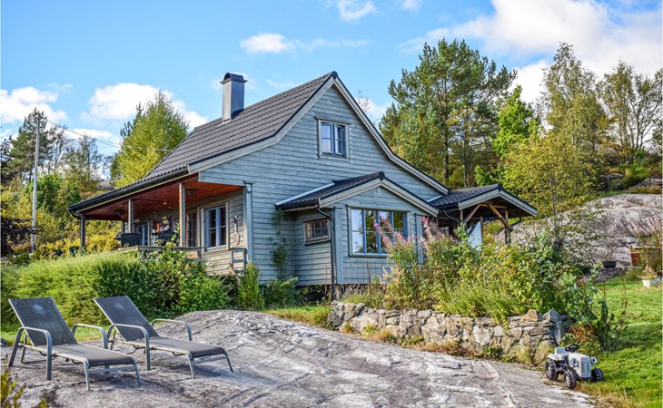 Gorgeous home in Aksdal with kitchen 1