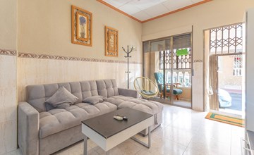 3 bedroom cozy apartment in Torrevieja 2