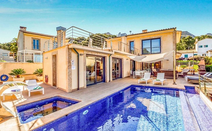 Schöne Villa im Zentrum von Cala Sant Vicenç 1