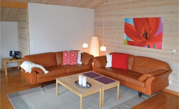 Beautiful home in Væggerløse with WiFi 2