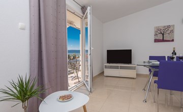 mit Balkon und Garten sowie Meerblick 2