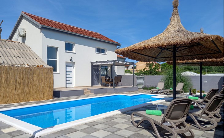 Cozy home in Rastane Donje with WiFi 1