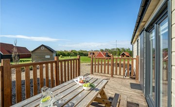 2 bedroom nice home in Ulfborg 2