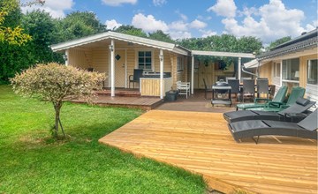 Schönes Haus in Stege mit Sauna 2