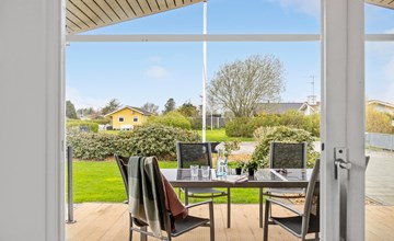 3 bedroom amazing home in Otterup 2