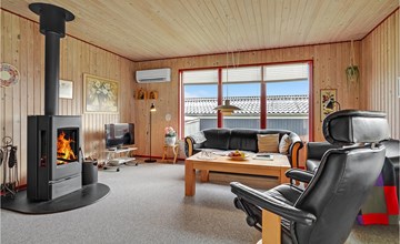 3 bedroom lovely home in Bjert 3
