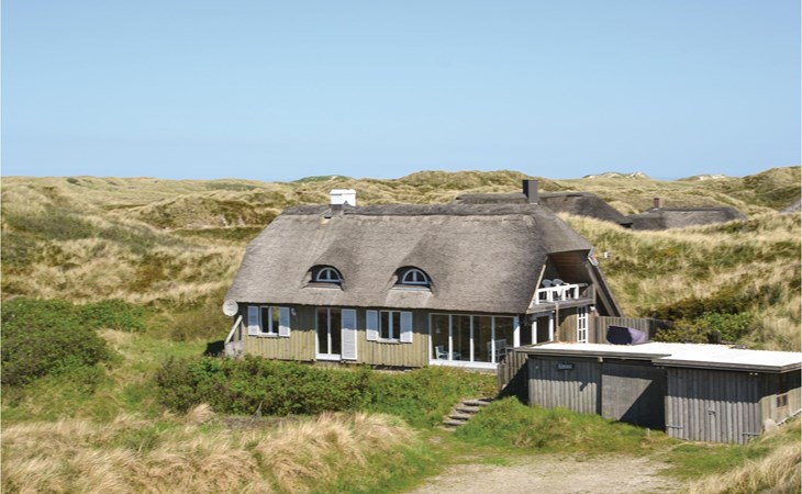 Lovely home in Oksbøl with kitchen 1