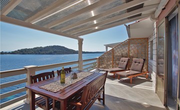 Awesome apartment in Blato with WiFi 2