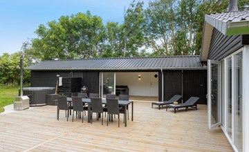 3 bedroom stunning home in Spøttrup 2