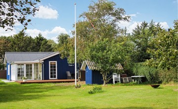 3 bedroom beautiful home in Thyholm 2