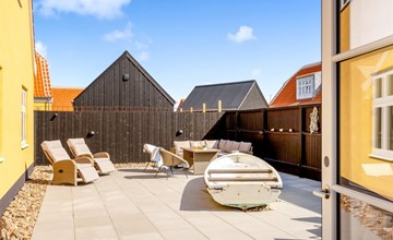 "Josina" - 1.8km from the sea 2