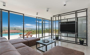 Cozy home in Donje Polje with WiFi 2