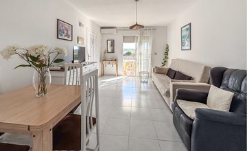 2 bedroom stunning home in Torrevieja 3