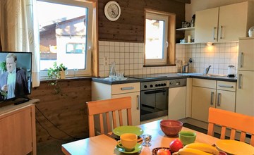 Hochunnutz (ASE150) 3