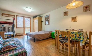 Gorgeous apartment in Fiumalbo 2