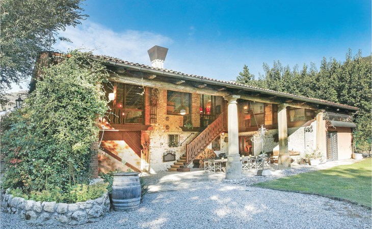 Il Casale del Vino 1