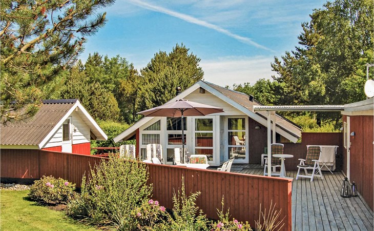 Gorgeous home in Oksbøl with WiFi 1