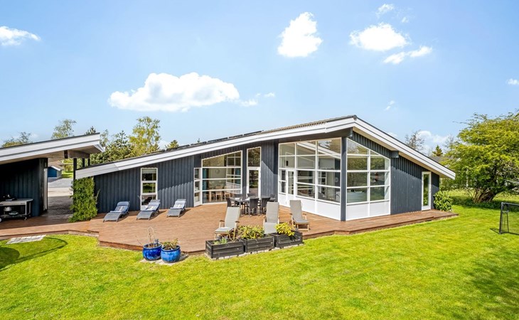 "Helena" - 700m from the sea 1