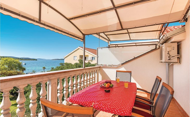 Amazing apartment in Srima with WiFi 1