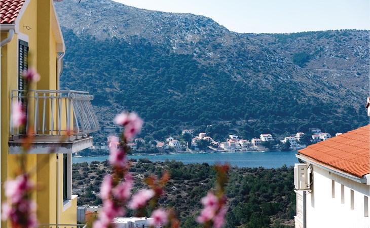 2 bedroom lovely apartment in Sibenik 1