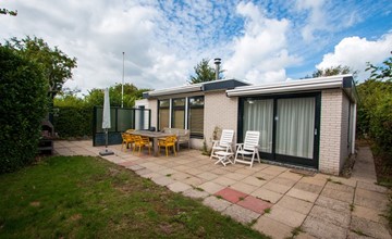 Horizon 12 sfeervolle vakantiebungalow met tuin en privacy 3