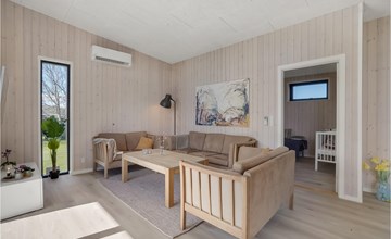 5 bedroom amazing home in Haderslev 3