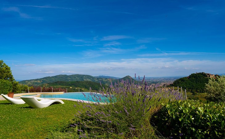 für 10 Personen in Montecatini Tere, Toskana (Provinz Pistoia) 1