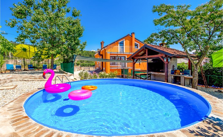 5 bedroom amazing apartment in Viskovo 1