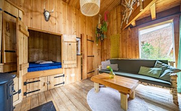 Nature Lodge 8 3