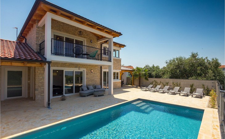 Villa Lume 1