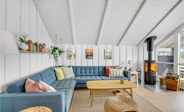 Amazing home in Bjert 3