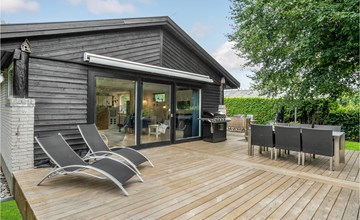 Lovely home in Gørlev with kitchen 2