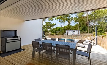 Home with private pool 2