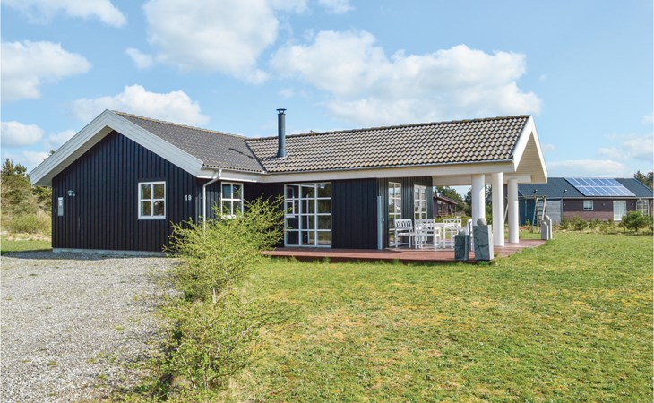 Stunning home in Skjern with kitchen 1