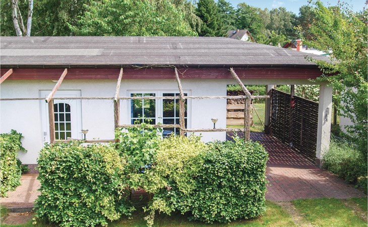 2 bedroom gorgeous home in Trassenheide 1