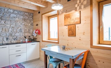 Weit verbreitetes Hotel - Cjasa Ustin 2