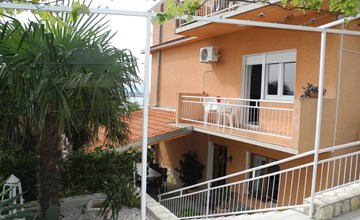 Wohnung in Dramalj, mit Balkon und Meerblick 3