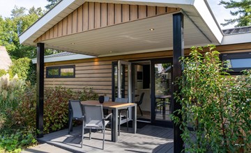 Family Lodge with hot tub | 4 persons 2