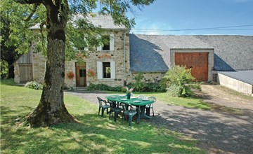 Beautiful home in riom-ès-montagnes 2