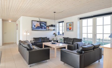 Beautiful home in Ulfborg with WiFi 2
